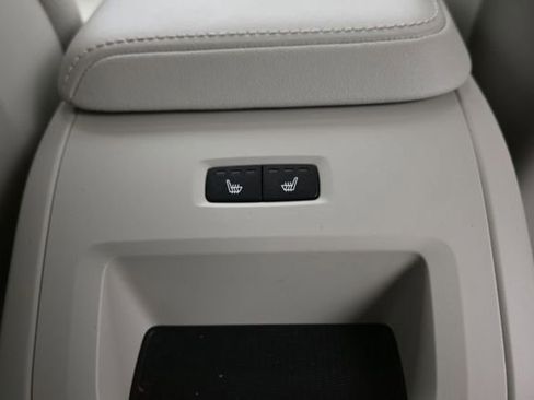 Used 2023 Volvo XC60 B5 Plus w/ Climate Package AWD/4WD image 34