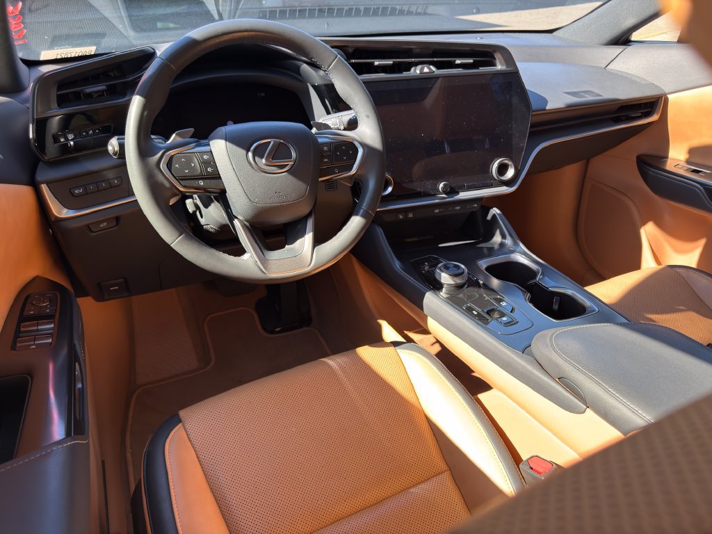 Used 2023 Lexus RZ 450e Premium w/ Technology Package AWD/4WD image 8