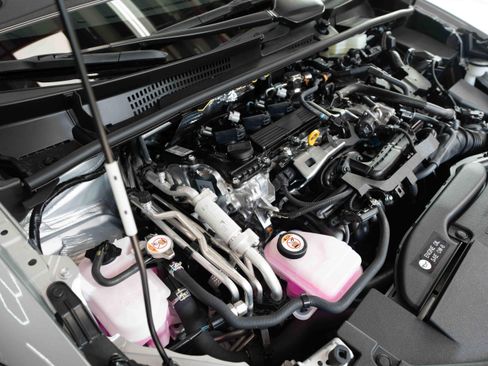 Certified 2026 Toyota Prius Plug-In Hybrid FWD image 32