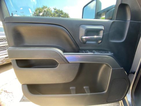 Used 2017 Chevrolet Silverado 1500 LT w/ Max Trailering Package RWD image 15