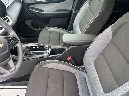 Used 2024 Chevrolet TrailBlazer LT image 15