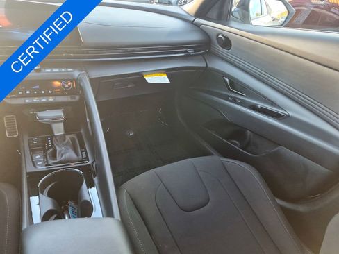 Used 2025 Hyundai Elantra SEL image 26