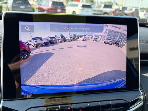 New 2026 Jeep Compass Latitude AWD/4WD image 10