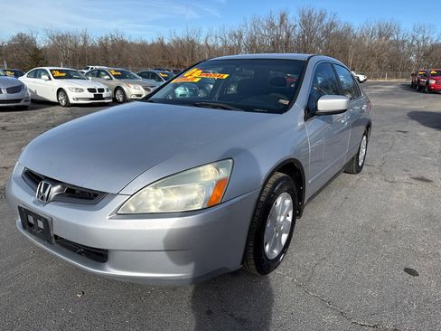 Used 2003 Honda Accord LX image 2