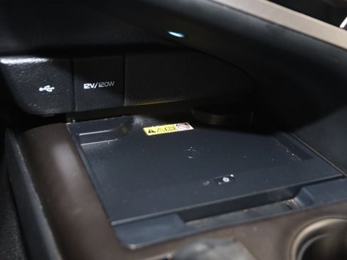 Used 2023 Toyota Camry XSE image 32