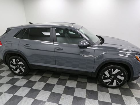 New 2026 Volkswagen Atlas Cross Sport SE AWD/4WD image 5