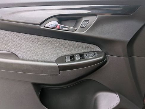 Used 2024 Chevrolet TrailBlazer LT image 27