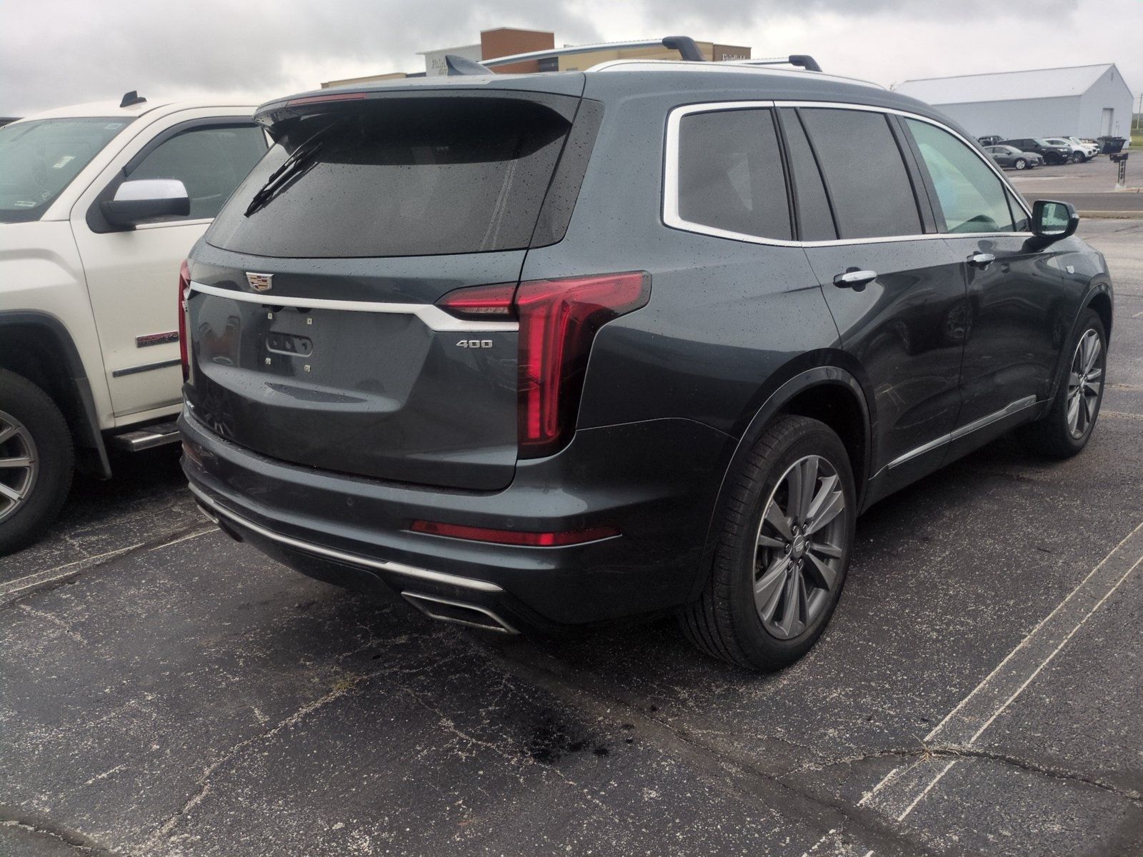Used 2020 Cadillac XT6 Premium Luxury AWD/4WD image 4