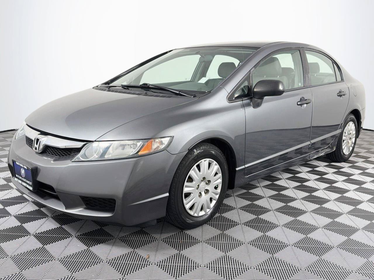 Used 2010 Honda Civic DX-VP image 6