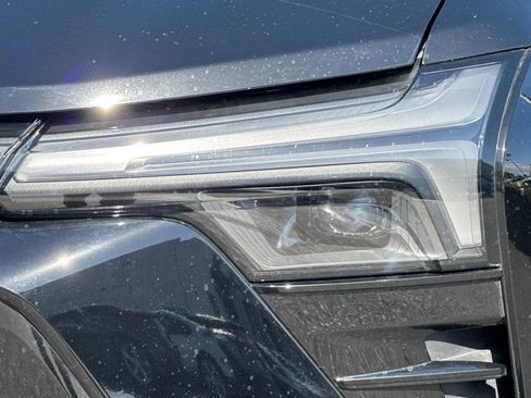 Used 2024 Chevrolet Blazer EV RS image 52