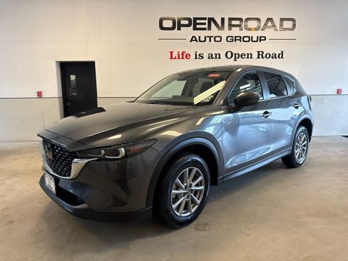 Certified 2023 MAZDA CX-5 AWD 2.5 S w/ Select Package image 3