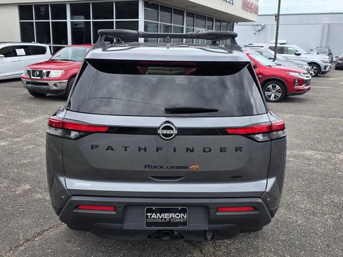 Used 2023 Nissan Pathfinder Rock Creek AWD/4WD image 4