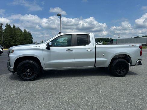 Used 2019 Chevrolet Silverado 1500 LT w/ All-Star Edition AWD/4WD image 3
