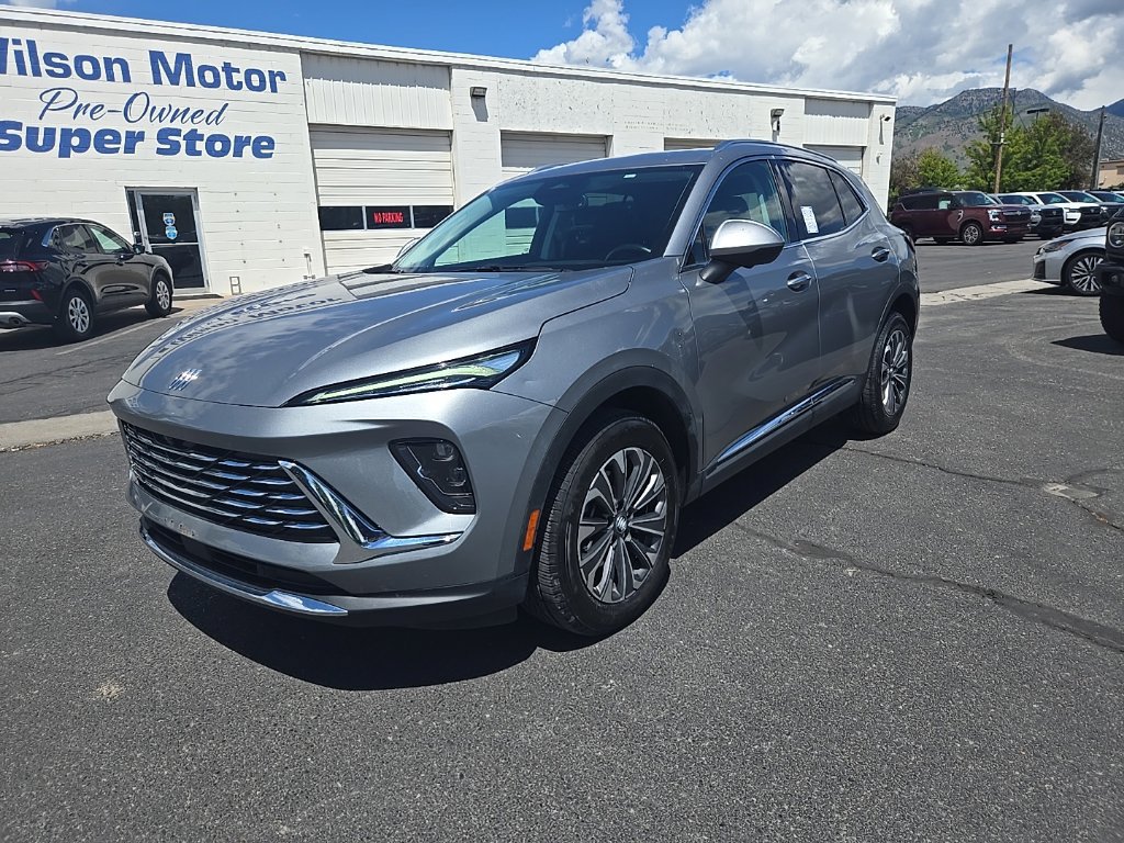 Used 2024 Buick Envision Preferred AWD/4WD image 1