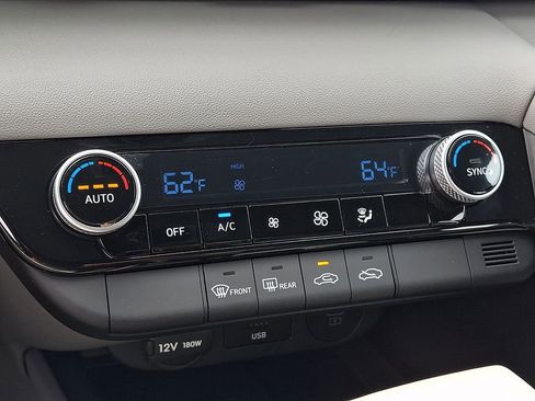 Certified 2026 Hyundai Elantra Sport FWD image 16