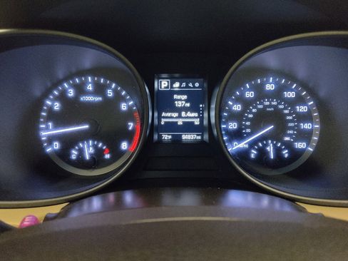 Used 2018 Hyundai Santa Fe Sport image 23