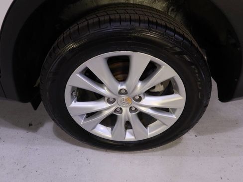 Used 2014 Toyota RAV4 Limited image 36