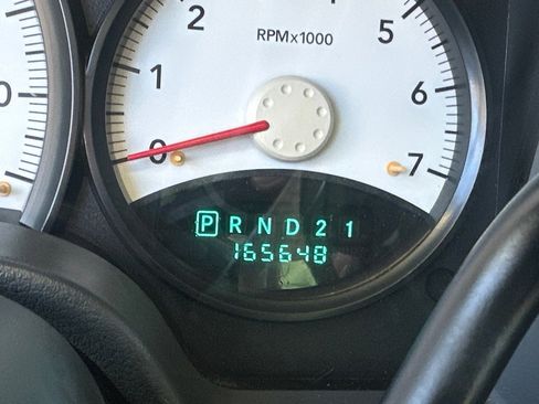 Used 2006 Dodge Durango SXT image 11