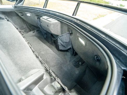 Used 2025 Chevrolet Corvette Stingray Preferred Cpe w/ Z51 Performance Package RWD image 98
