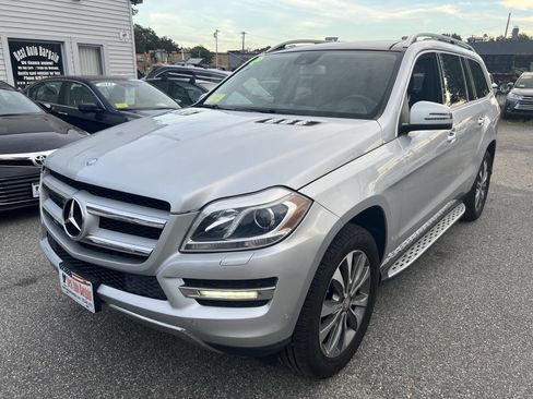 Used 2016 Mercedes-Benz GL 450 4MATIC image 3