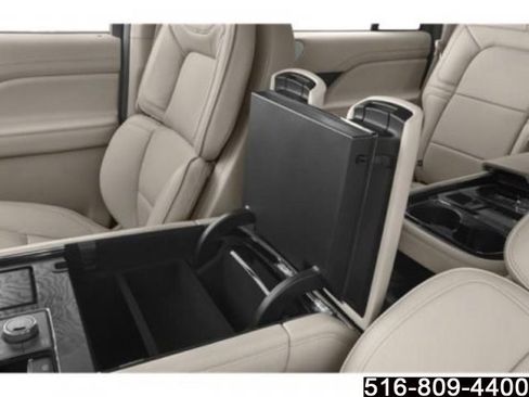 Used 2015 Lexus RX 450h AWD image 16