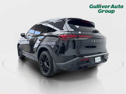 Used 2023 INFINITI QX60 Luxe w/ Vision Package FWD image 5