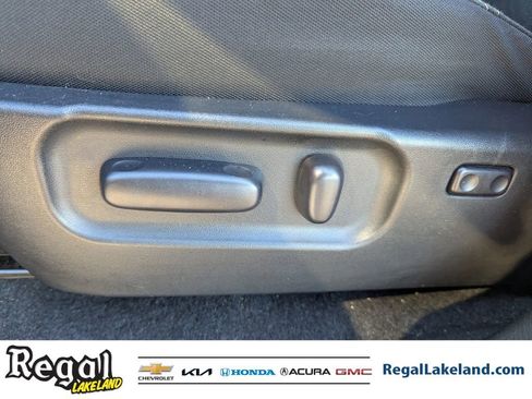 Used 2022 Toyota Tacoma SR5 w/ Trail Edition image 17