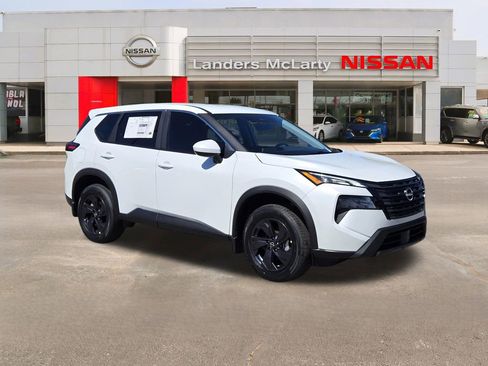 New 2026 Nissan Rogue SV w/ Cold Weather Package FWD image 1