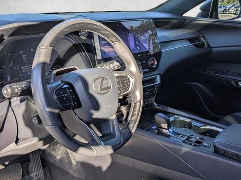 Certified 2025 Lexus RX 350h image 12
