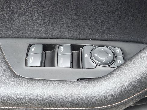Used 2022 Chevrolet Blazer Premier w/ Driver Confidence II Package FWD image 28