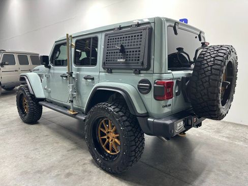 Used 2024 Jeep Wrangler Unlimited Rubicon 392 AWD/4WD image 13