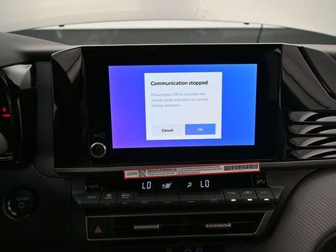 New 2026 Toyota Camry SE image 7