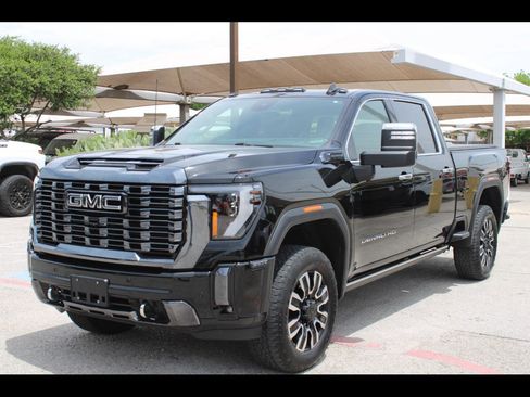 Used 2024 GMC Sierra 3500 Denali Ultimate AWD/4WD image 1
