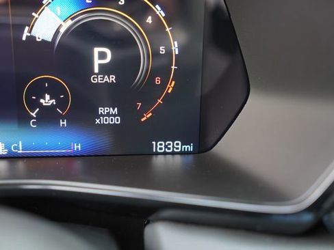 Used 2024 Chevrolet Colorado LT w/ LT Convenience Package II image 32