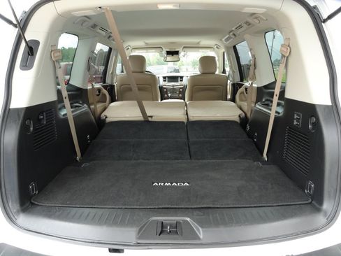 Used 2018 Nissan Armada SL w/ Premium Package AWD/4WD image 17