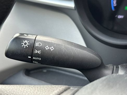 Used 2022 Toyota Sienna LE image 30