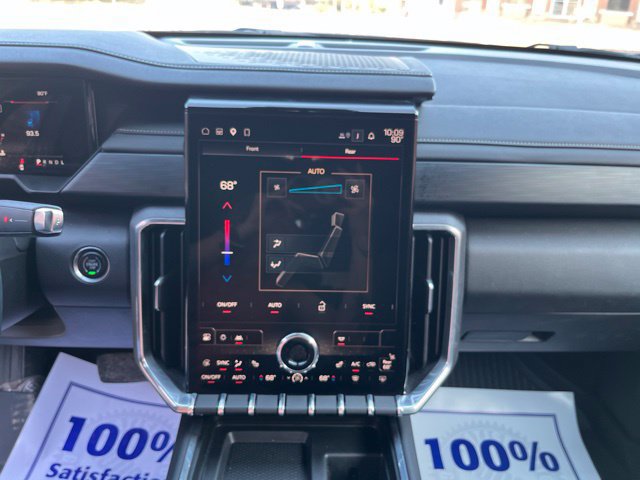 Used 2025 GMC Acadia Elevation FWD image 31