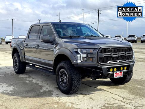 Used 2020 Ford F150 Raptor w/ Equipment Group 802A Luxury image 4