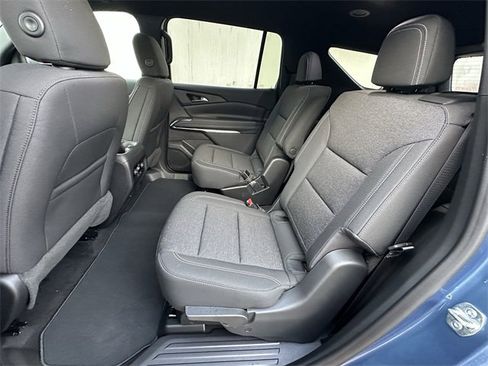 New 2026 Chevrolet Traverse LT image 19