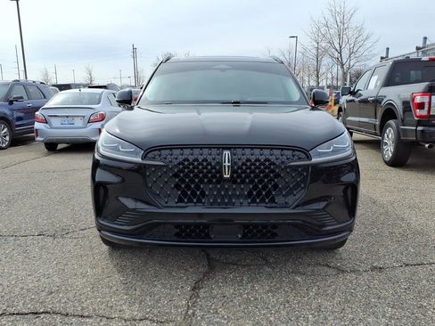 Used 2025 Lincoln Aviator Reserve w/ Equipment Group 201A AWD/4WD image 8