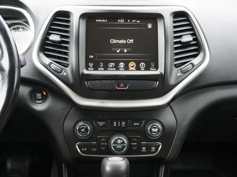 Used 2016 Jeep Cherokee Limited AWD/4WD image 21