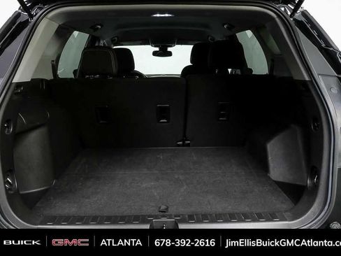 Certified 2024 GMC Terrain SLE FWD image 24
