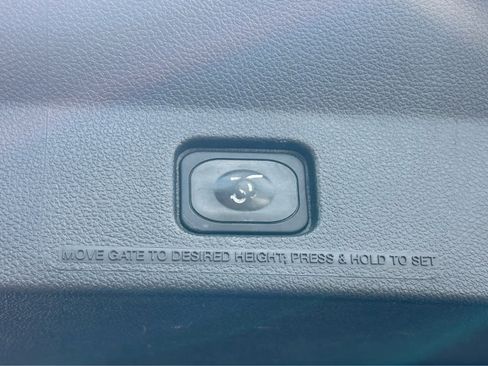 Used 2013 Ford Explorer Limited AWD/4WD image 9