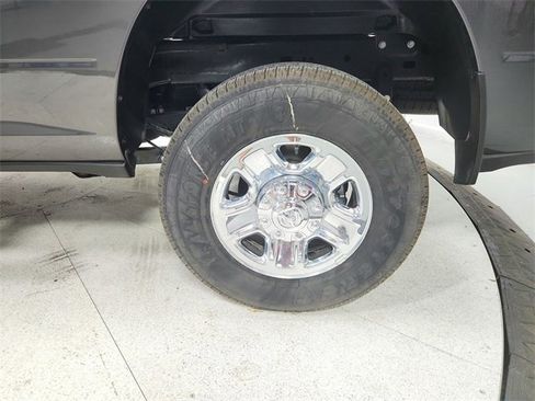 New 2025 RAM 2500 Tradesman image 43