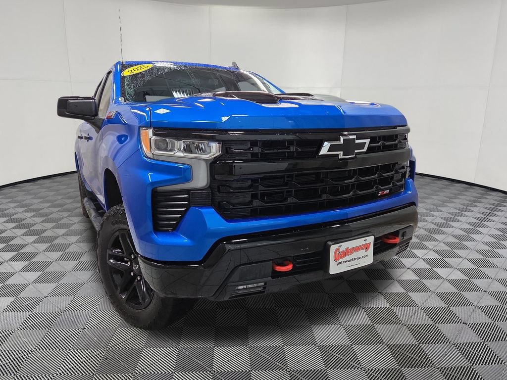 Used 2025 Chevrolet Silverado 1500 LT Trail Boss w/ Protection Package AWD/4WD image 2