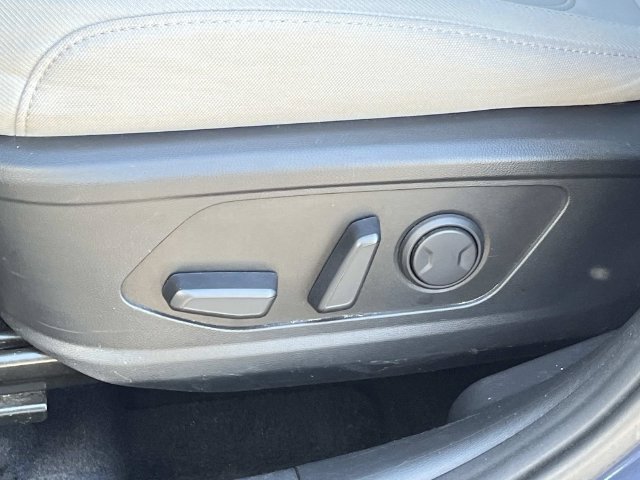 Certified 2025 Hyundai Tucson SEL AWD/4WD image 23