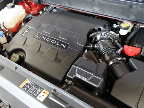 Used 2018 Lincoln MKX Reserve w/ Lincoln MKX Climate Package FWD image 51