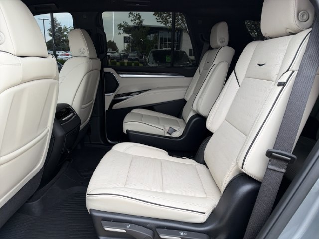 Certified 2025 Cadillac Escalade Sport w/ LPO, Floor Liner Package AWD/4WD image 10