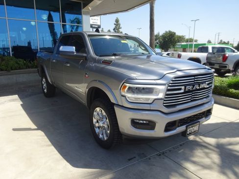 Used 2022 RAM 2500 Laramie AWD/4WD image 1
