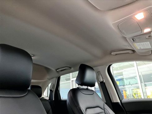 Used 2024 Ford Edge SEL w/ Convenience Package image 22